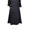 juoda-suknele-su-sagomis-marskiniu-tipo kaip rengtis kaip derinti spalvas sukneles internetu eva design